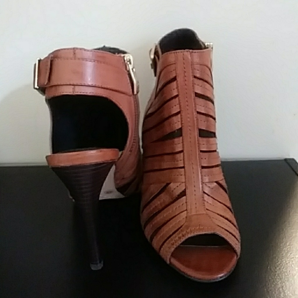 Vince Camuto Booties